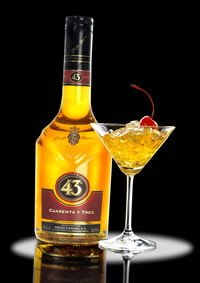 licor_43_cocktailglass.jpg